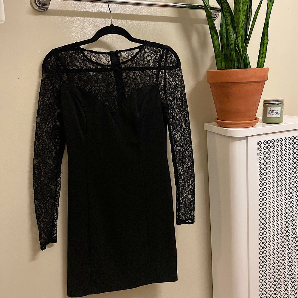 Black laced Guess cocktail dress